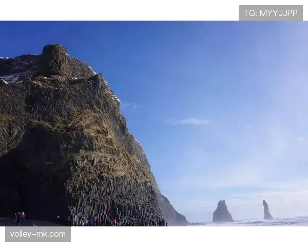 冰岛历史奇迹再现：千年文化与自然奇观开启全新探索之旅